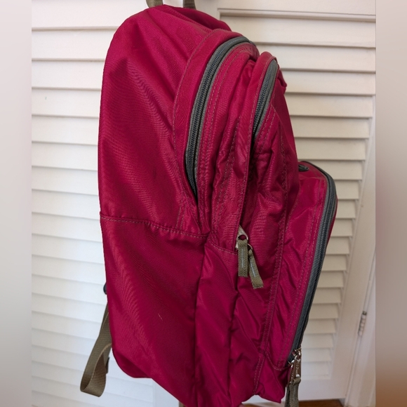 L.L. Bean Red Multi Compartment Backpack - Picture 4 of 10